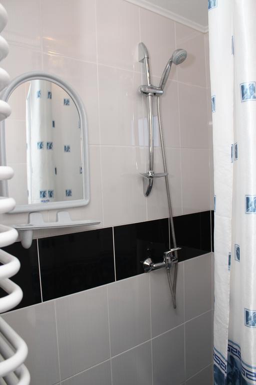 Usadba Kupalinka Hotel Ostrovo Cameră foto