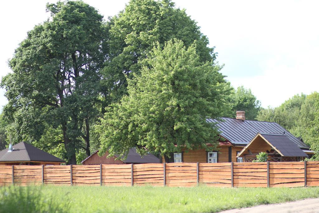 Usadba Kupalinka Hotel Ostrovo Cameră foto